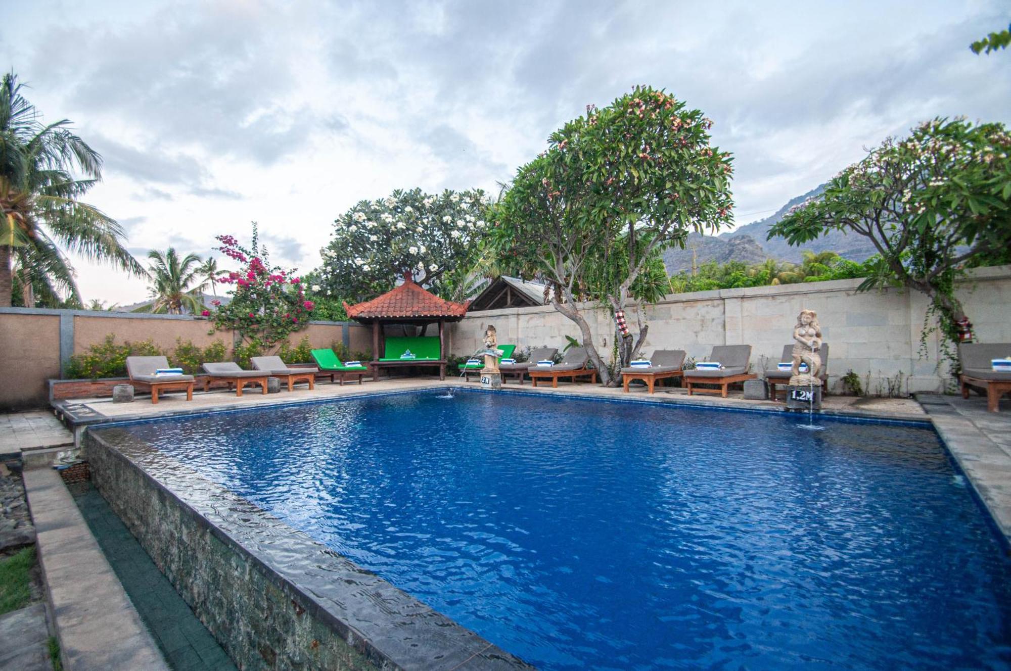 Kubuku Eco Dive Lodge And Yoga Pemuteran Esterno foto